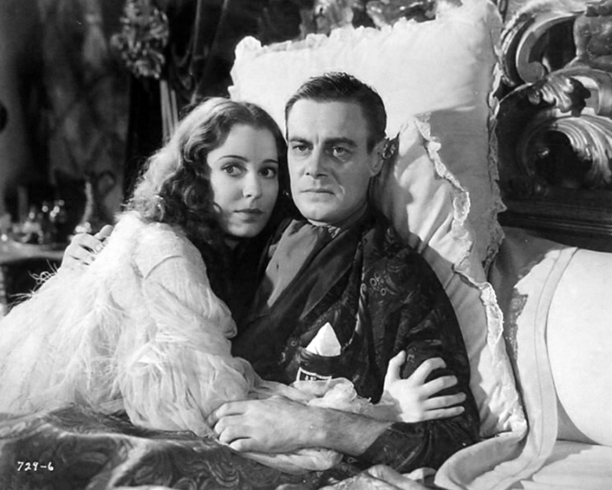 Valerie Hobson as Elisabeth and Colin Clive as Henry Frankenstein.